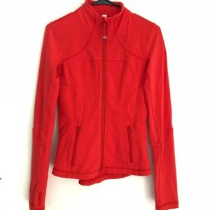 Lululemon Forme Jacket in Love Red